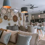 Villa Batik - Brand New & Stylish 3Br Villa In Seminyak!