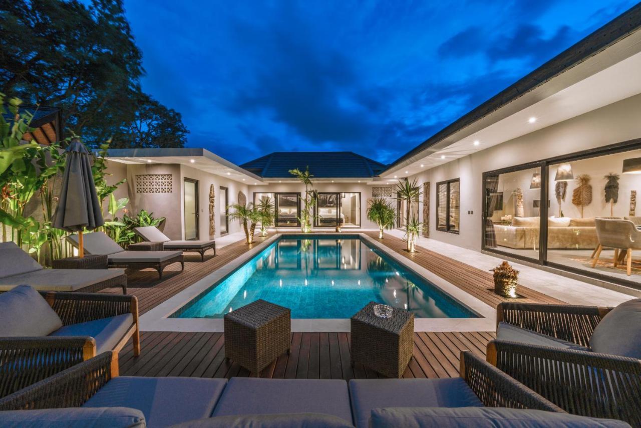 Villa Batik - Brand New & Stylish 3br In Seminyak!