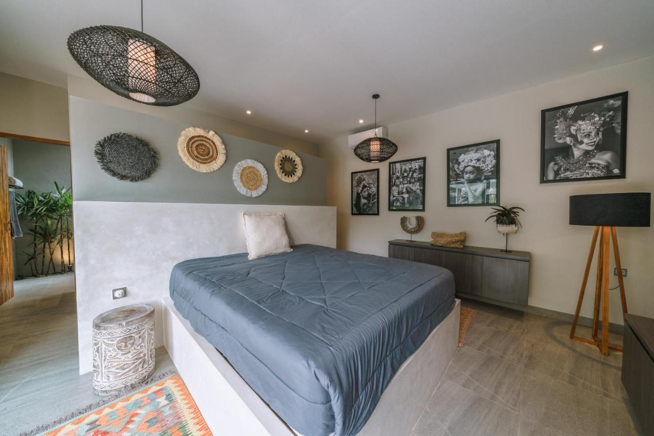 Villa Batik - Brand New & Stylish 3br In Seminyak!