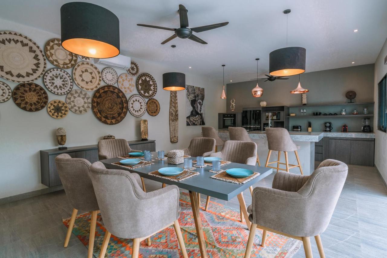 Villa Batik - Brand New & Stylish 3br In Seminyak! Seminyak (Bali)
