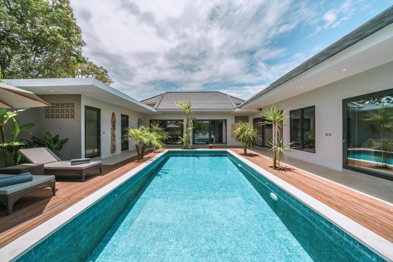 Batik - Brand New & Stylish 3br In Seminyak! * Seminyak (Bali)