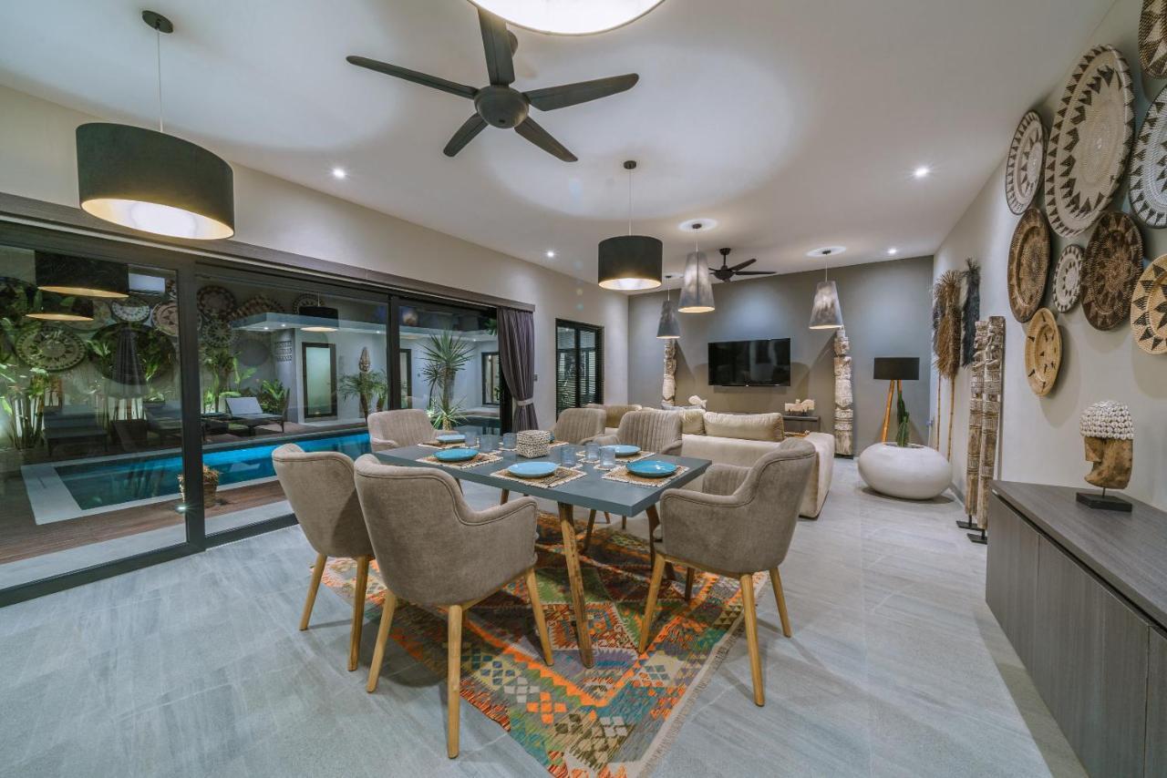 Villa Batik - Brand New & Stylish 3br In Seminyak!