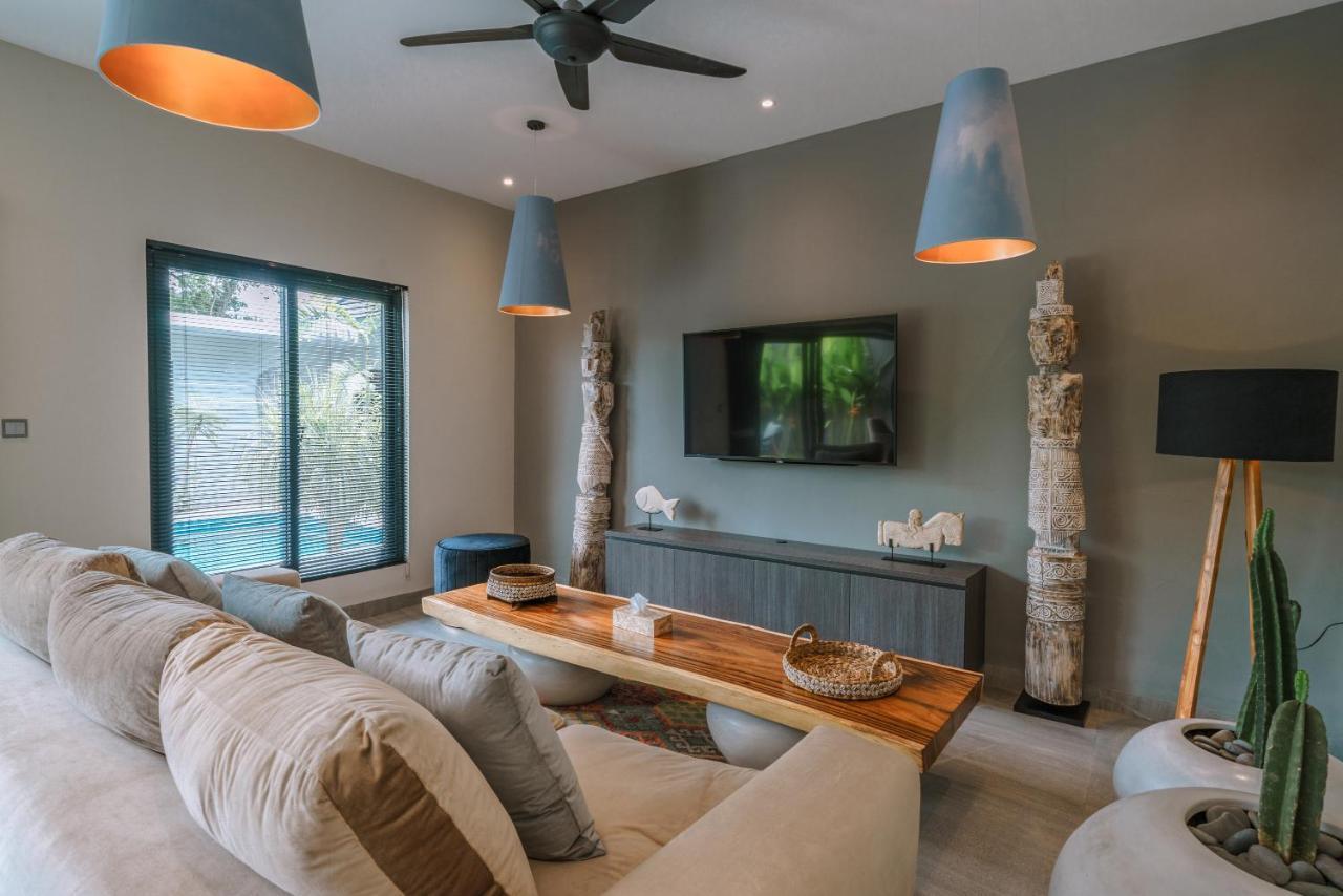 Batik - Brand New & Stylish 3br In Seminyak! * Seminyak (Bali)
