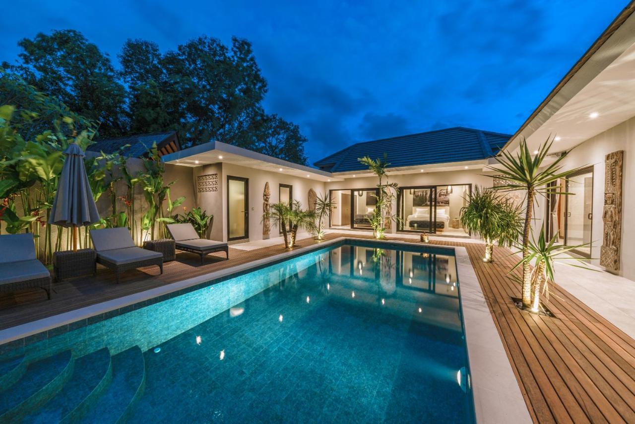 Batik - Brand New & Stylish 3br In Seminyak! Villa
