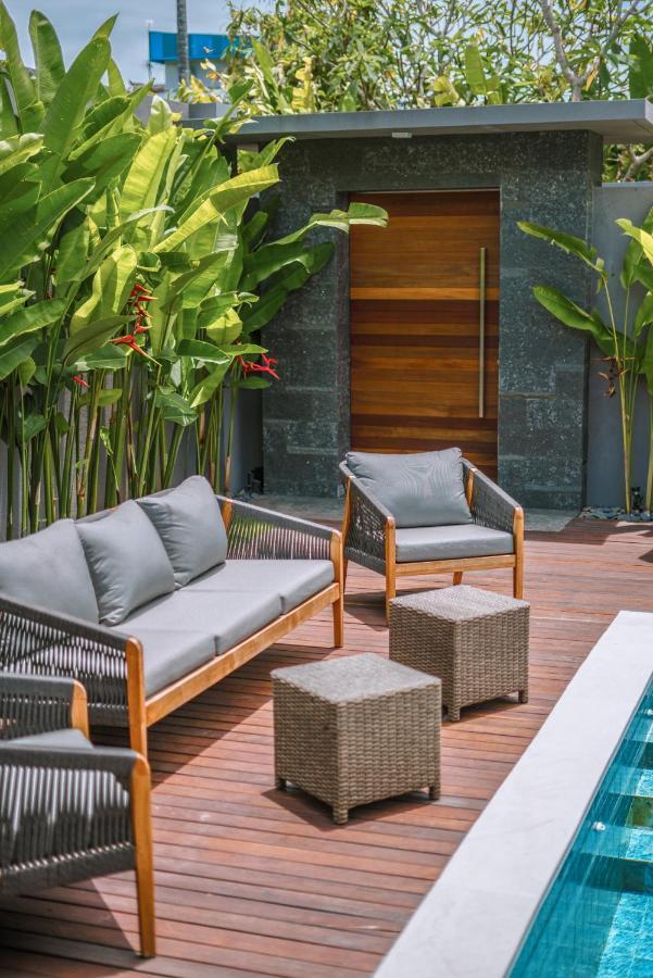 Batik - Brand New & Stylish 3br In Seminyak! *